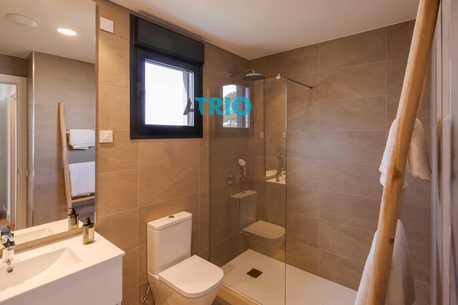 4 chambre Villa/Maison à vendre à Puig de Ros avec piscine garage - 850 000 € (Ref: 9405828)