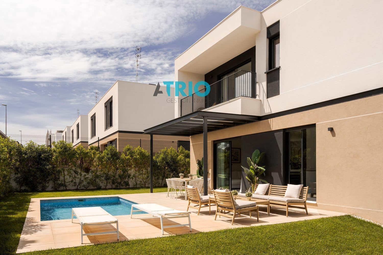 4 chambre Villa/Maison à vendre à Puig de Ros avec piscine garage - 850 000 € (Ref: 9405828)