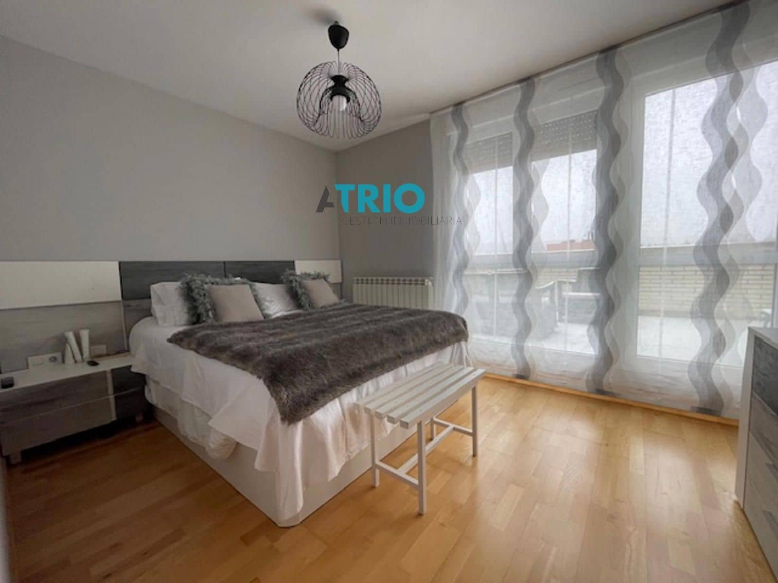 3 soveværelse Penthouse til salg i Burgos by med garage - € 360.000 (Ref: 9409698)
