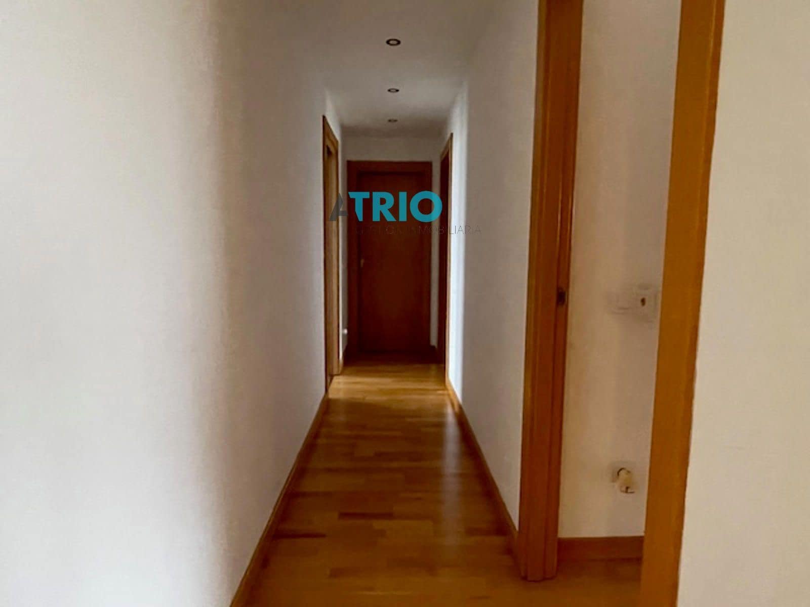 3 soveværelse Penthouse til salg i Burgos by med garage - € 360.000 (Ref: 9409698)