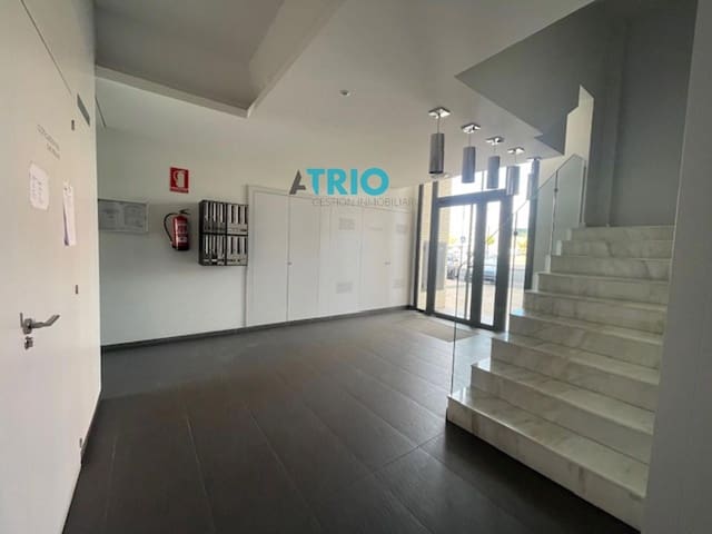 3 bedroom Penthouse for sale in Burgos city with garage - € 360,000 (Ref: 9409698)