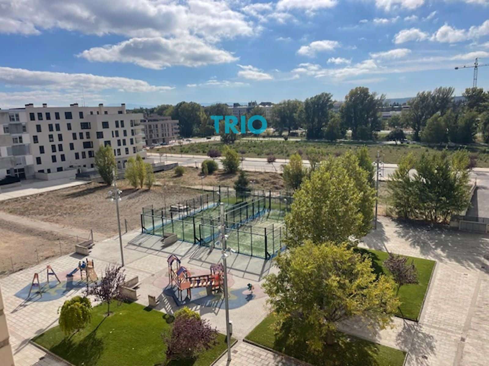 3 soveværelse Penthouse til salg i Burgos by med garage - € 360.000 (Ref: 9409698)