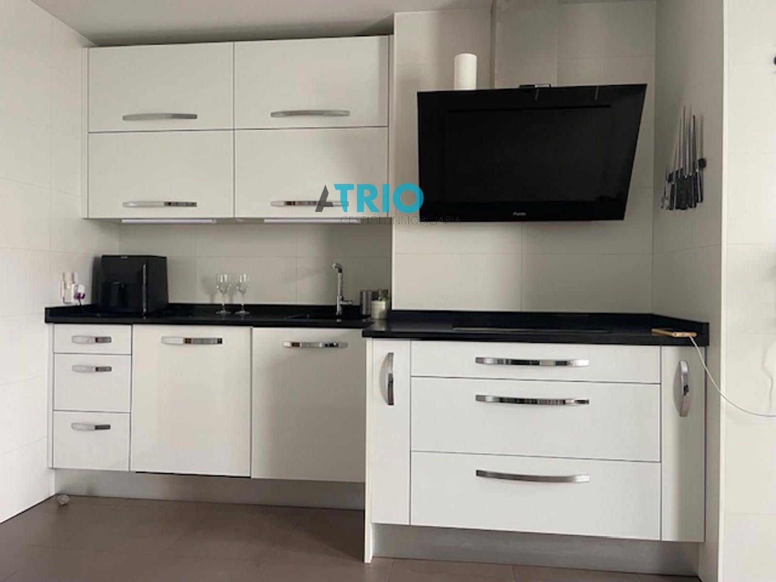 3 soveværelse Penthouse til salg i Burgos by med garage - € 360.000 (Ref: 9409698)