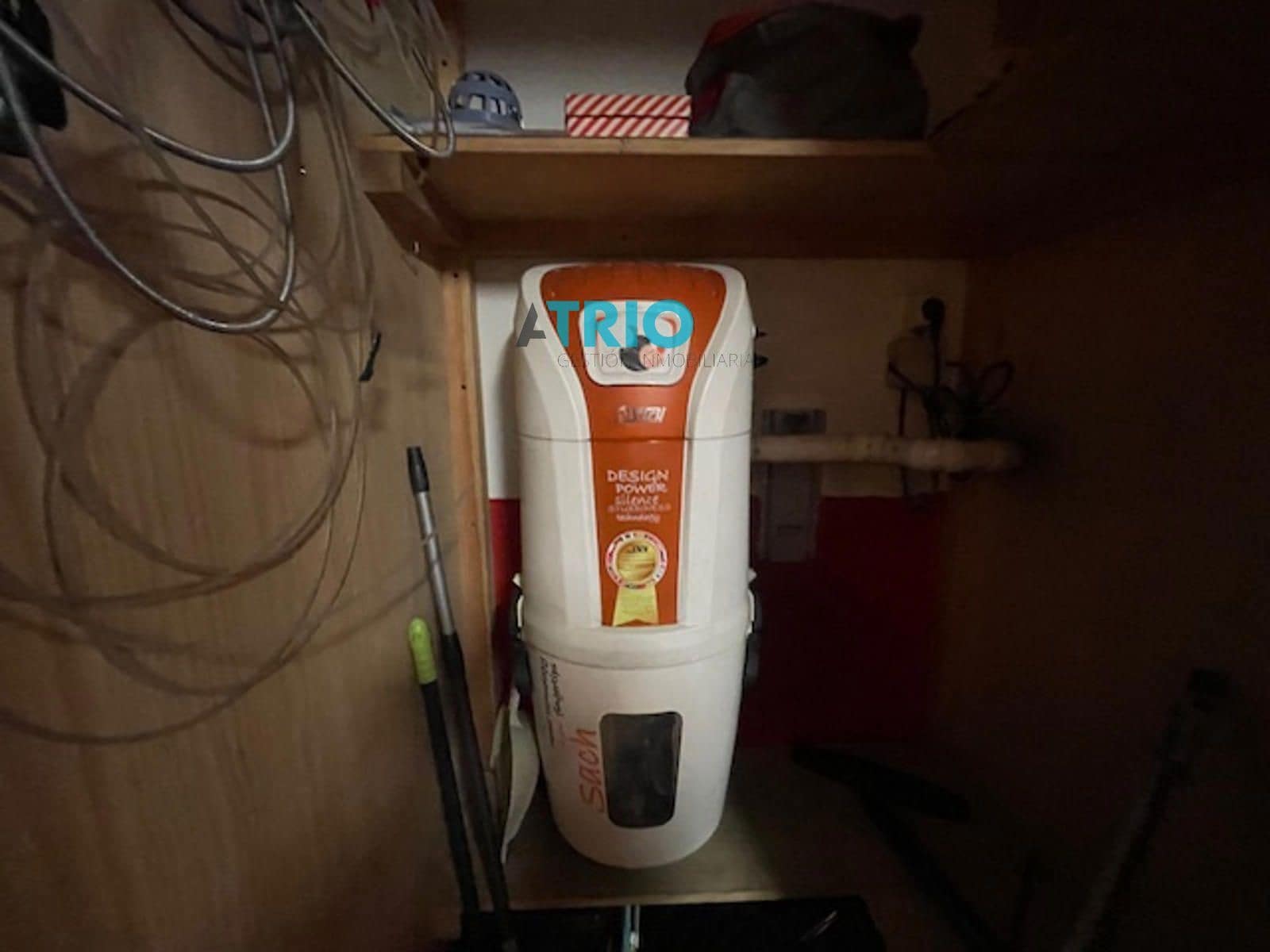 5 slaapkamer Huis te koop in Burgos stad met garage - € 370.000 (Ref: 9410024)