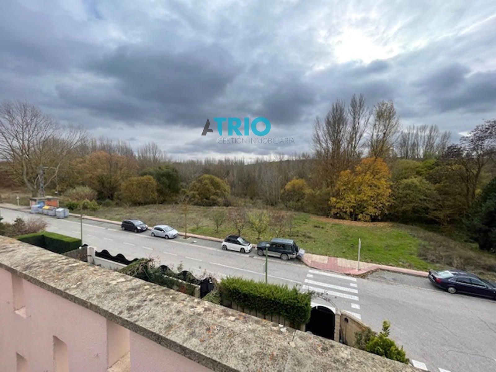 5 slaapkamer Huis te koop in Burgos stad met garage - € 370.000 (Ref: 9410024)