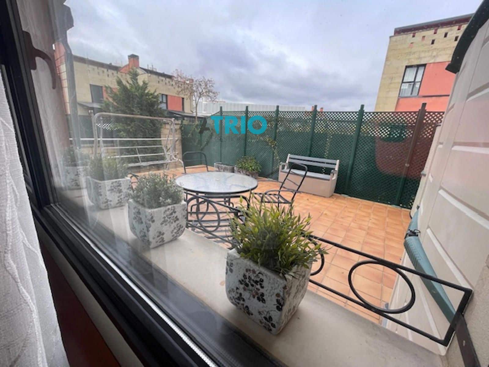 5 slaapkamer Huis te koop in Burgos stad met garage - € 370.000 (Ref: 9410024)