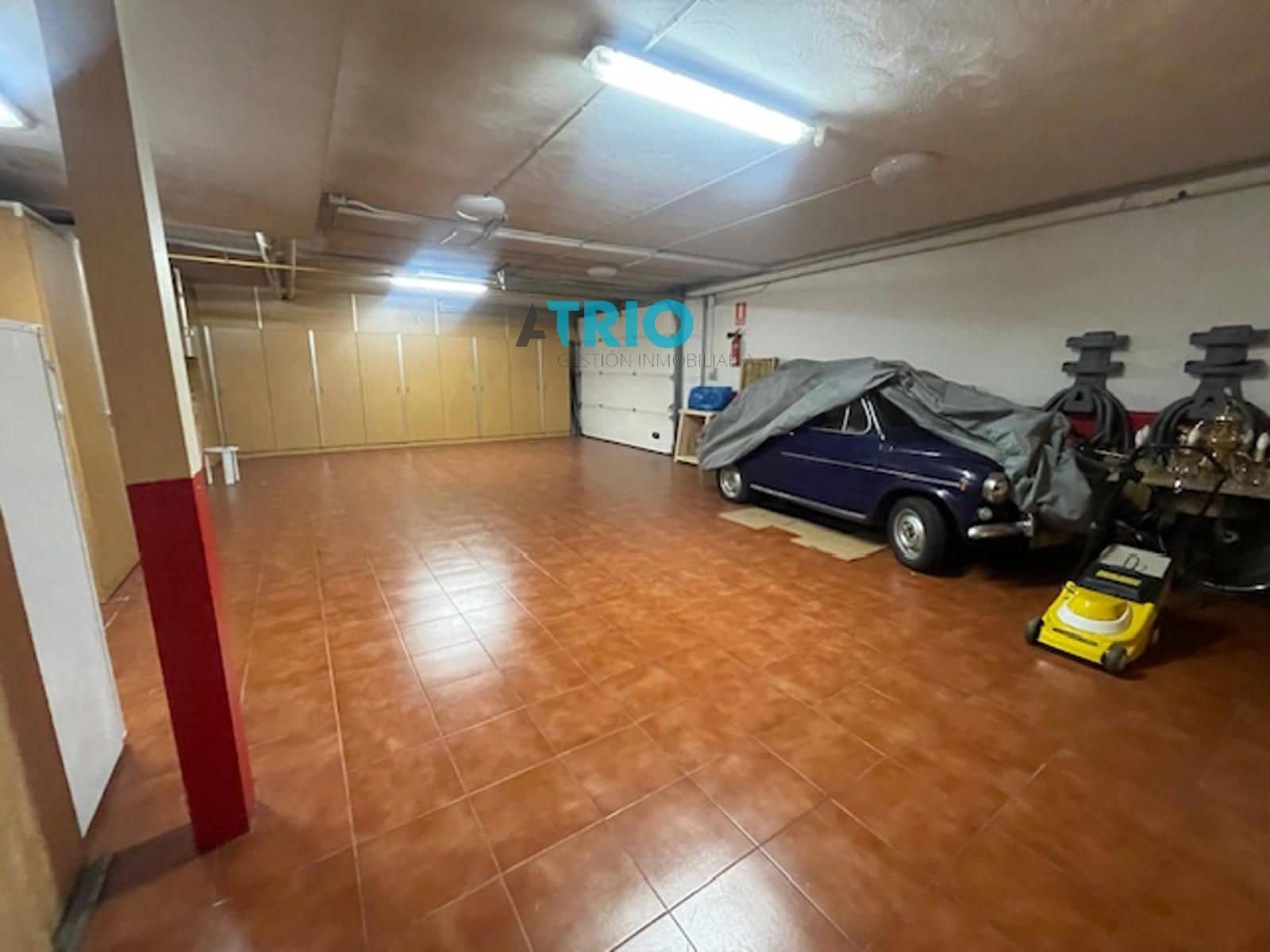 5 slaapkamer Huis te koop in Burgos stad met garage - € 370.000 (Ref: 9410024)