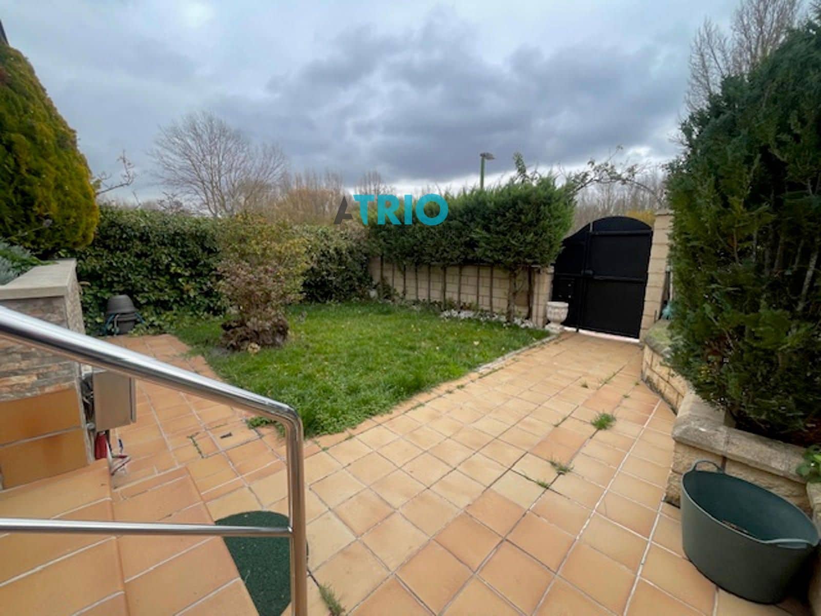 5 slaapkamer Huis te koop in Burgos stad met garage - € 370.000 (Ref: 9410024)