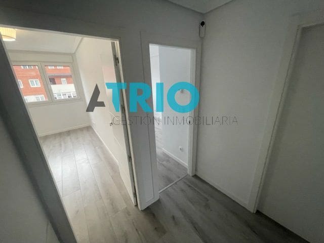 3 camera da letto Appartamento da affittare in Burgos citta con garage - 950 € (Rif: 9413018)