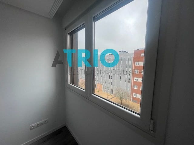 3 camera da letto Appartamento da affittare in Burgos citta con garage - 950 € (Rif: 9413018)