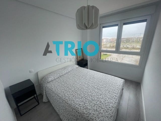 3 camera da letto Appartamento da affittare in Burgos citta con garage - 950 € (Rif: 9413018)
