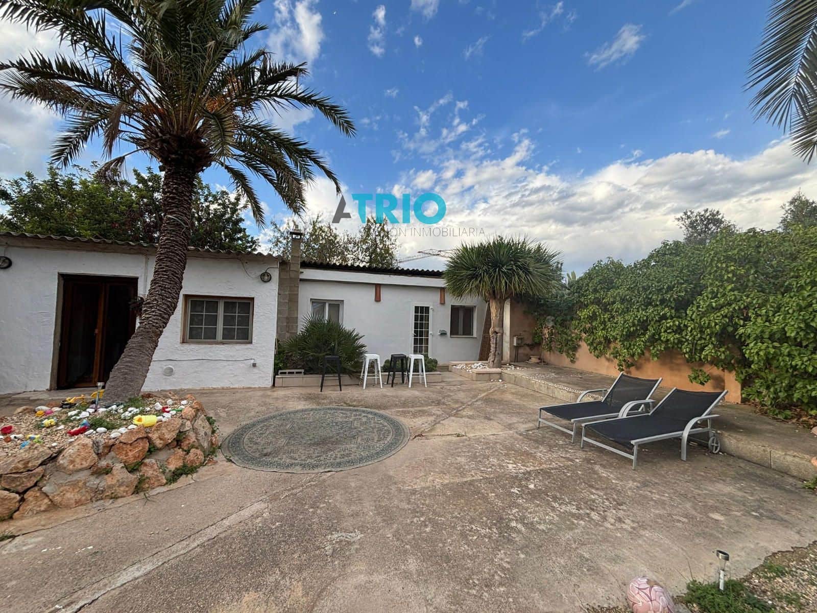 6 bedroom Villa for sale in Santa Ponsa - € 2,250,000 (Ref: 9414561)