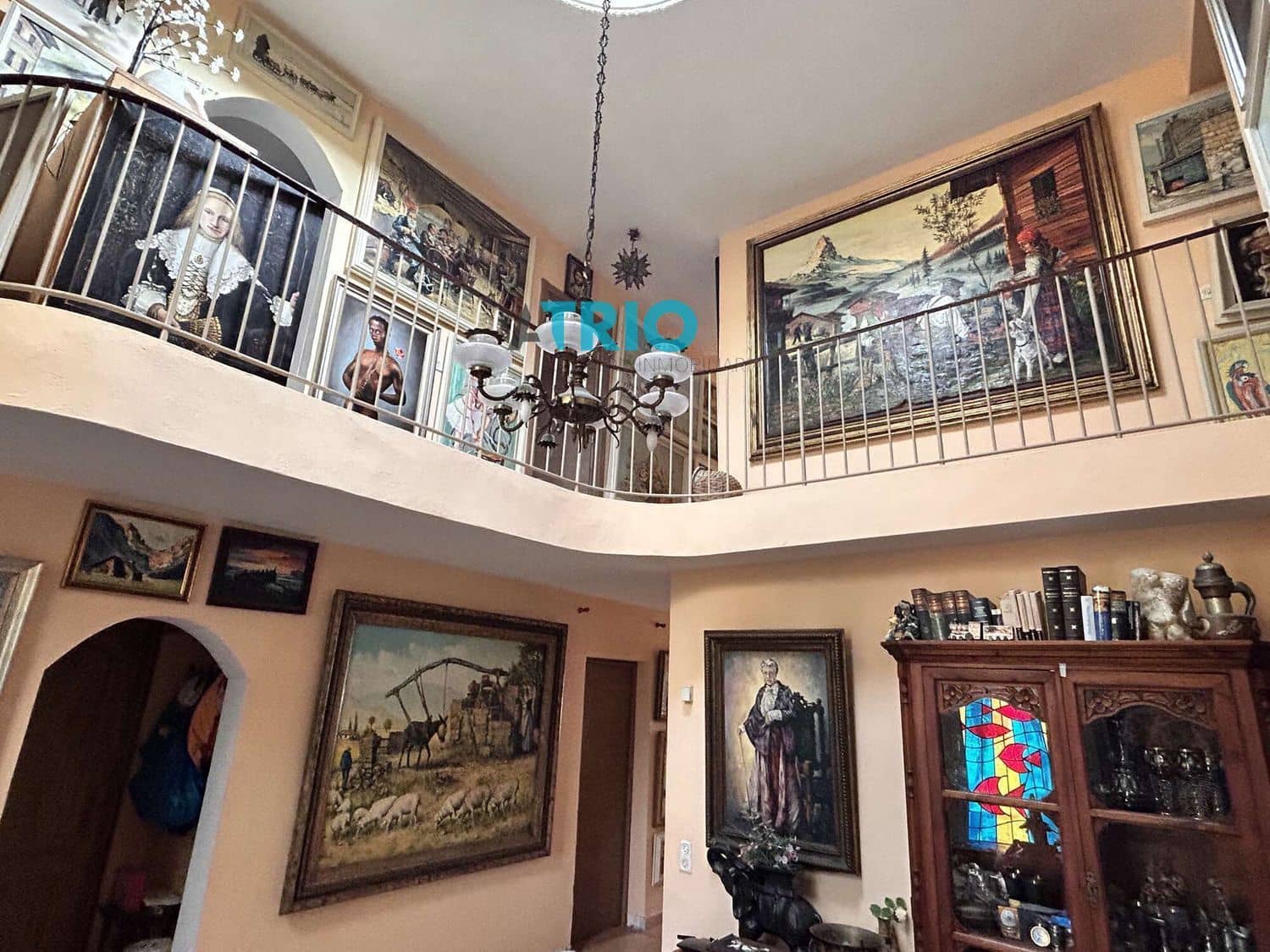 6 bedroom Villa for sale in Santa Ponsa - € 2,250,000 (Ref: 9414561)