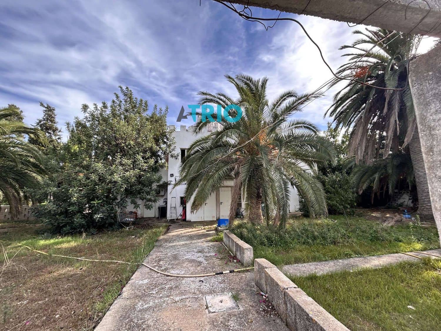 6 bedroom Villa for sale in Santa Ponsa - € 2,250,000 (Ref: 9414561)