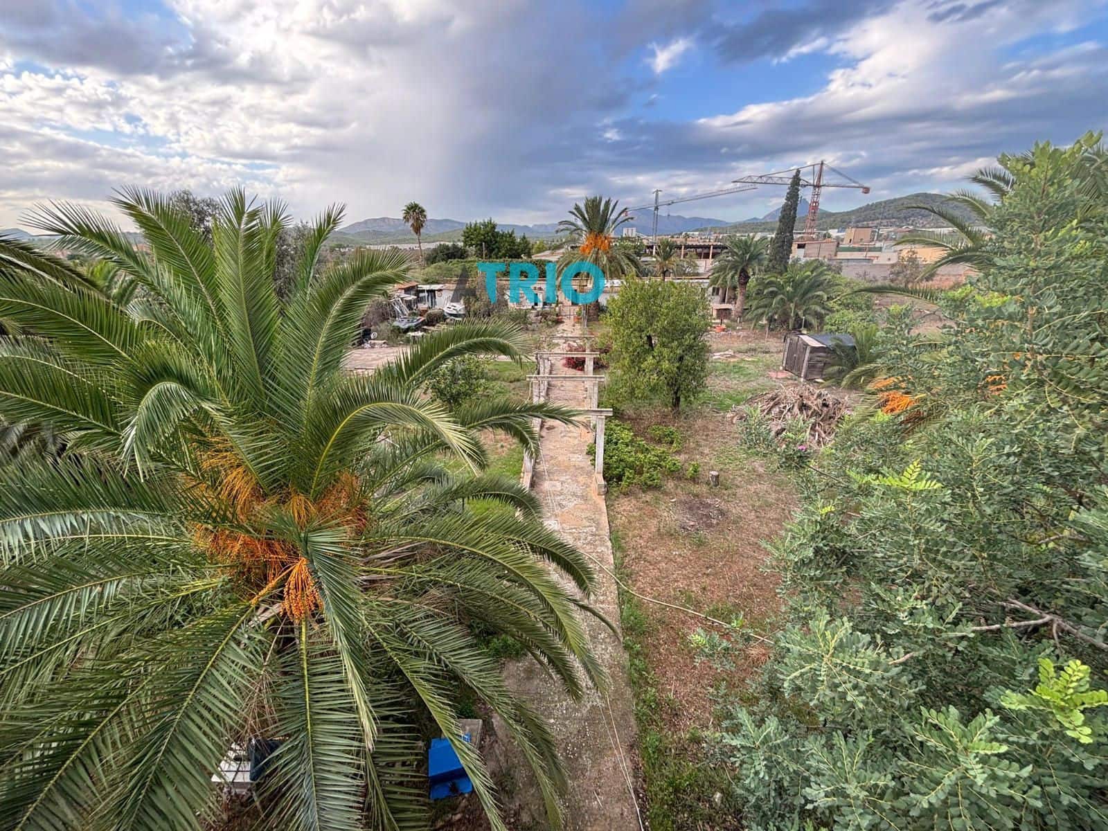 6 bedroom Villa for sale in Santa Ponsa - € 2,250,000 (Ref: 9414561)