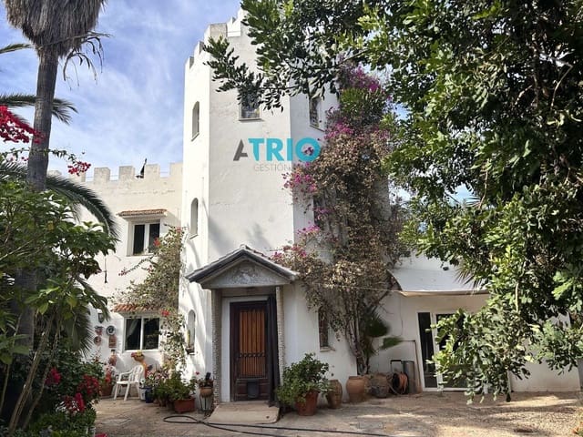 6 soveværelse Villa til salg i Santa Ponsa, Calvià - € 2.250.000 (Ref: 9414561)