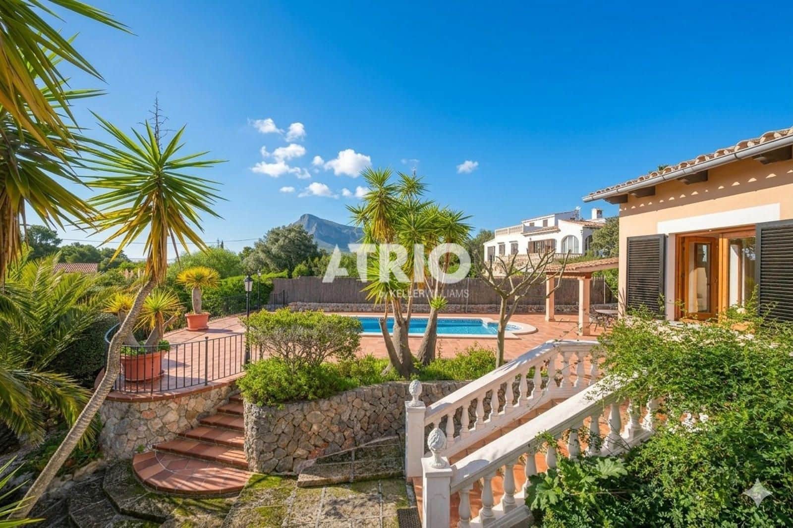 3 bedroom Villa for sale in Valldemosa with pool - € 1,650,000 (Ref: 9426552)