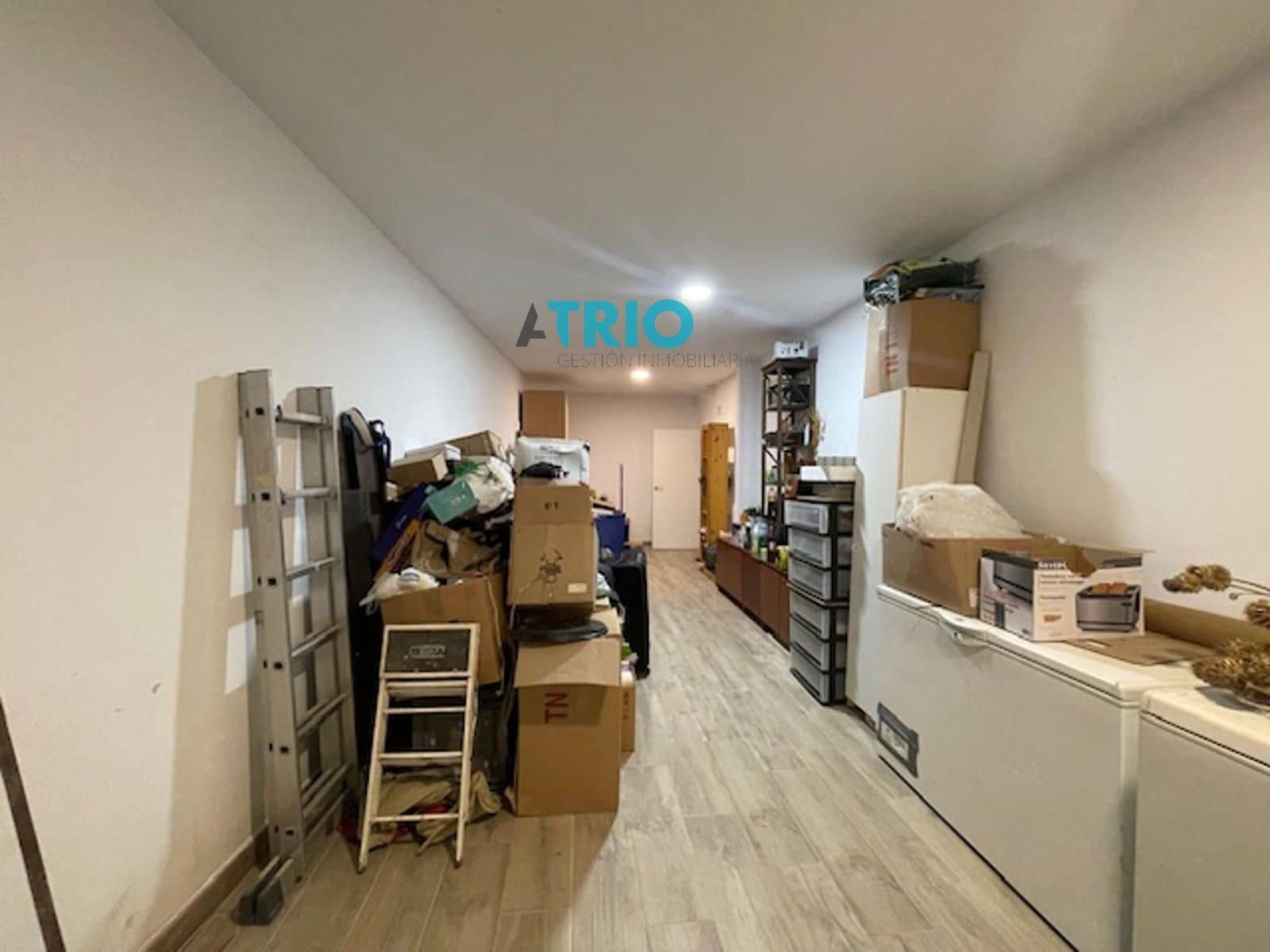 6 bedroom Villa for sale in Burgos city with garage - € 880,000 (Ref: 9428223)