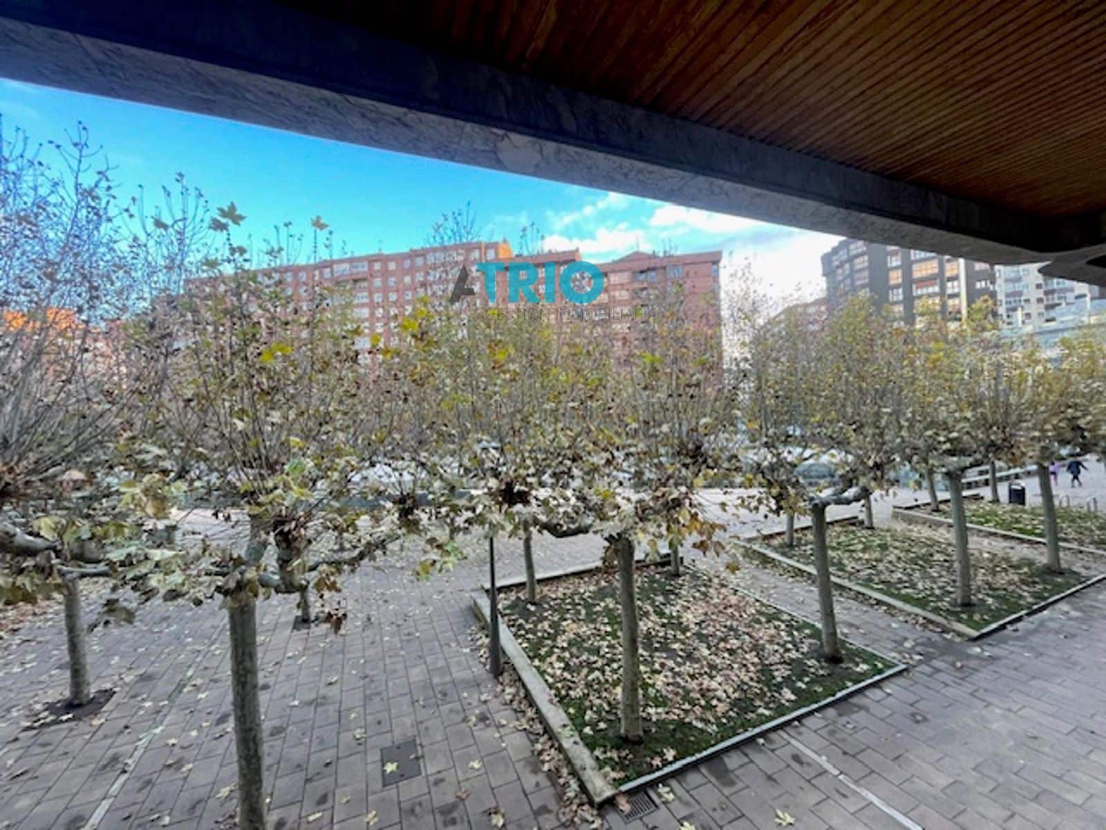 3 sovrum Lägenhet till salu i Burgos stad med garage - 239 900 € (Ref: 9449562)