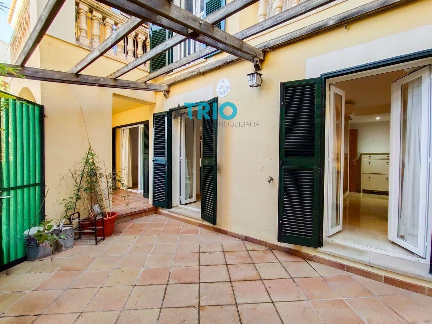2 bedroom Flat for sale in Palma de Mallorca with pool - € 460,000 (Ref: 9452928)