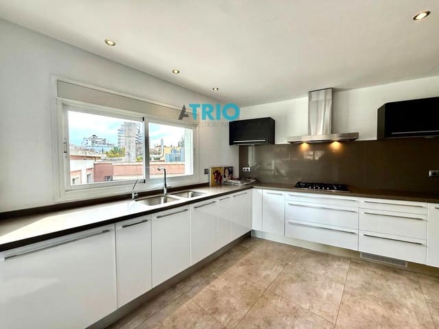 3 quarto Penthouse para venda em Palma de Mallorca - 985 000 € (Ref: 9452929)