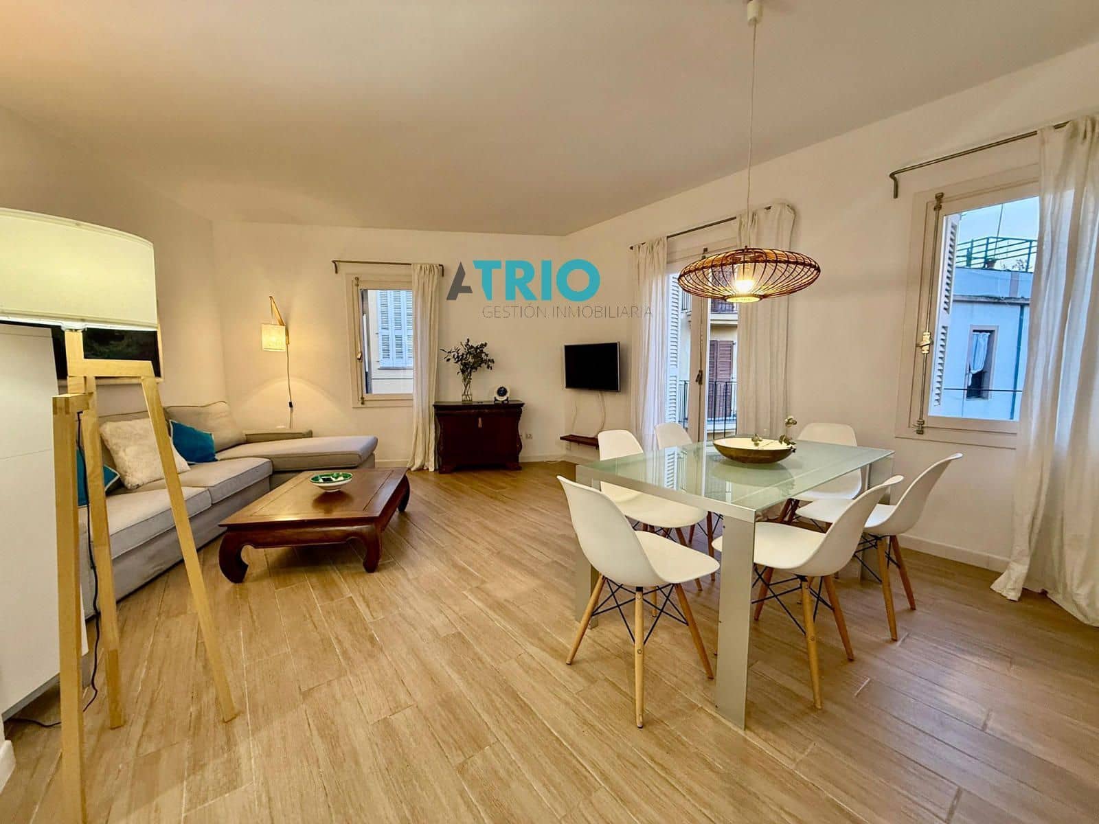 3 quarto Apartamento para arrendar em Palma de Mallorca - 1 900 € (Ref: 9458421)