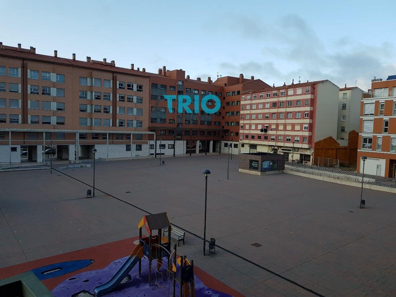 1 soveværelse Lejlighed til leje i Burgos by med garage - € 650 (Ref: 9469951)