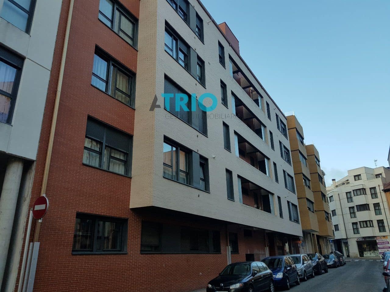 1 soveværelse Lejlighed til leje i Burgos by med garage - € 650 (Ref: 9469951)