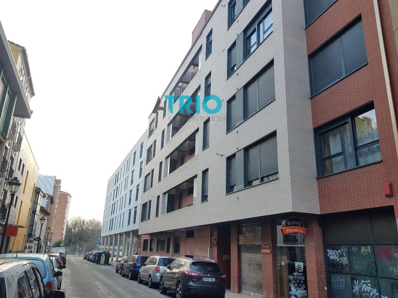 1 soveværelse Lejlighed til leje i Burgos by med garage - € 650 (Ref: 9469951)