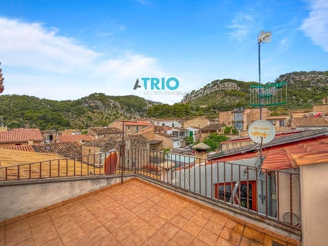 4 bedroom Villa for rent in Caimari, Selva - € 2,400 (Ref: 9495469)