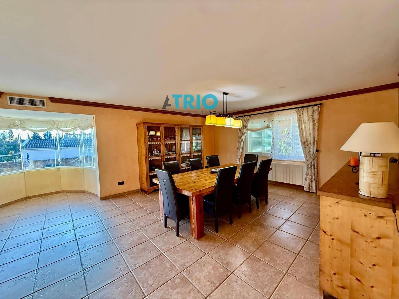 5 bedroom Villa for rent in Marratxi with pool garage - € 3,100 (Ref: 9496504)