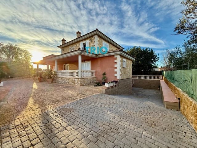 Chalet de 5 habitaciones en Marratxí en alquiler con piscina garaje - 3.100 € (Ref: 9496504)