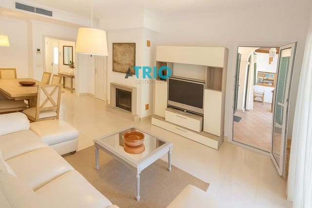 Chalet de 4 habitaciones en Puig de Ros, Llucmajor en venta con piscina garaje - 1.060.000 € (Ref: 9504737)