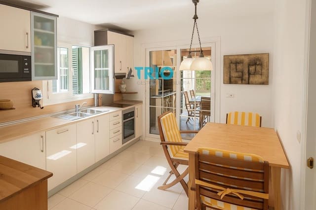 Chalet de 4 habitaciones en Puig de Ros, Llucmajor en venta con piscina garaje - 1.060.000 € (Ref: 9504737)