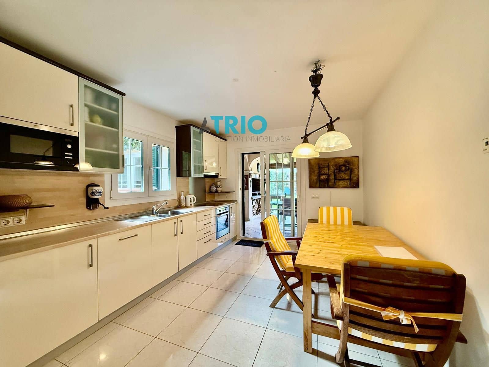 4 Zimmer Villa zu verkaufen in Puig de Ros mit Pool Garage - 1.060.000 € (Ref: 9504737)