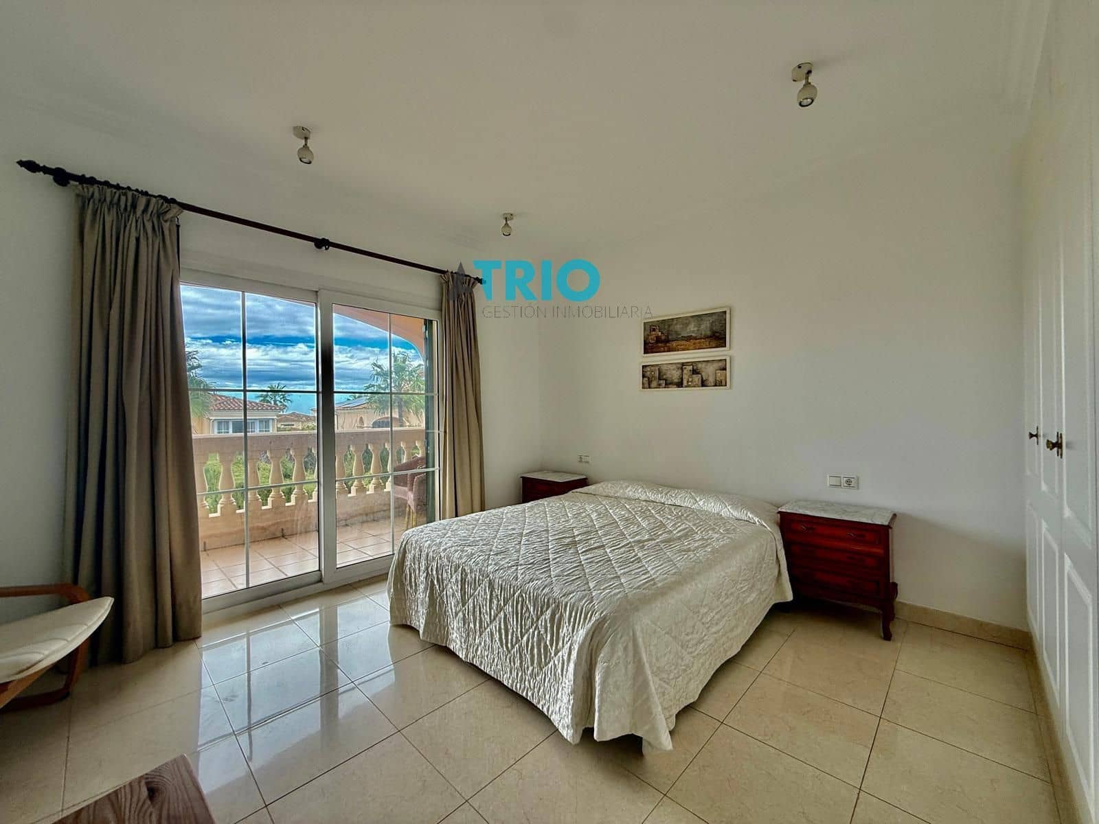 4 Zimmer Villa zu verkaufen in Puig de Ros mit Pool Garage - 1.060.000 € (Ref: 9504737)