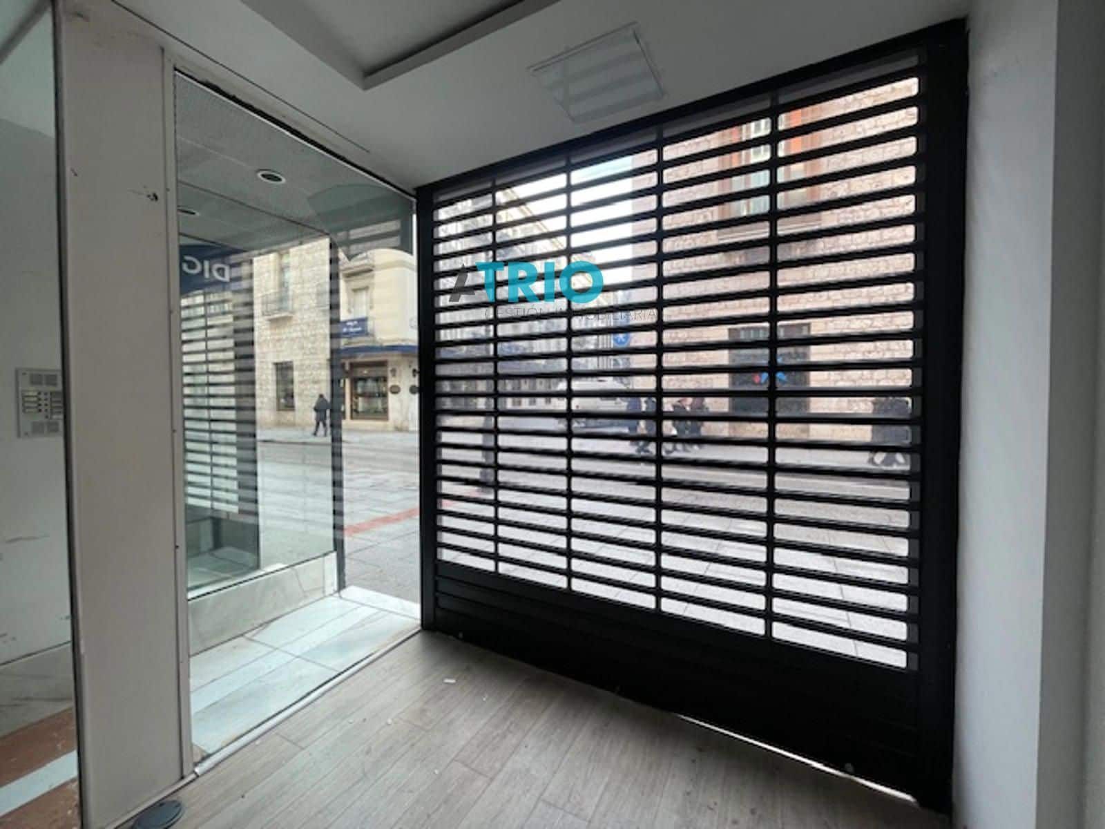 Kommersiell til leie i Burgos by - € 1 600 (Ref: 9510355)