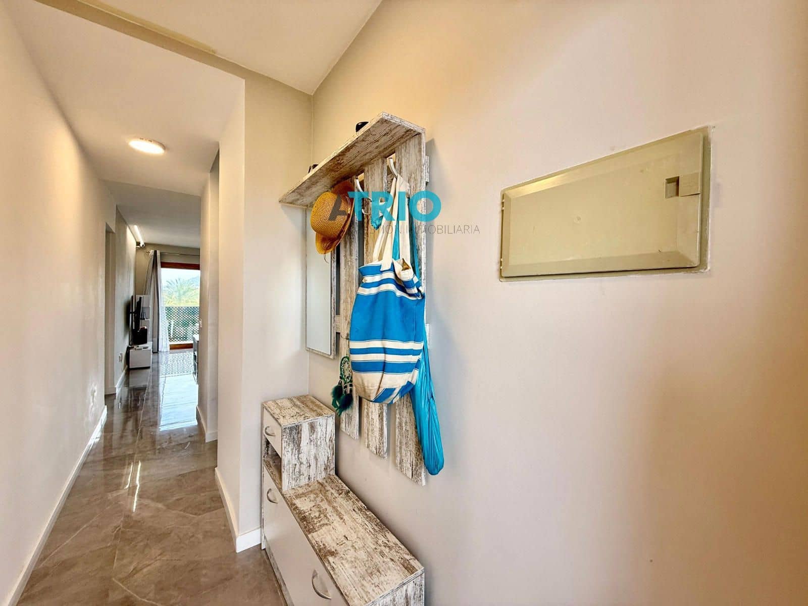 2 soverom Leilighet til leie i Santa Ponsa med svømmebasseng garasje - € 1 500 (Ref: 9516593)