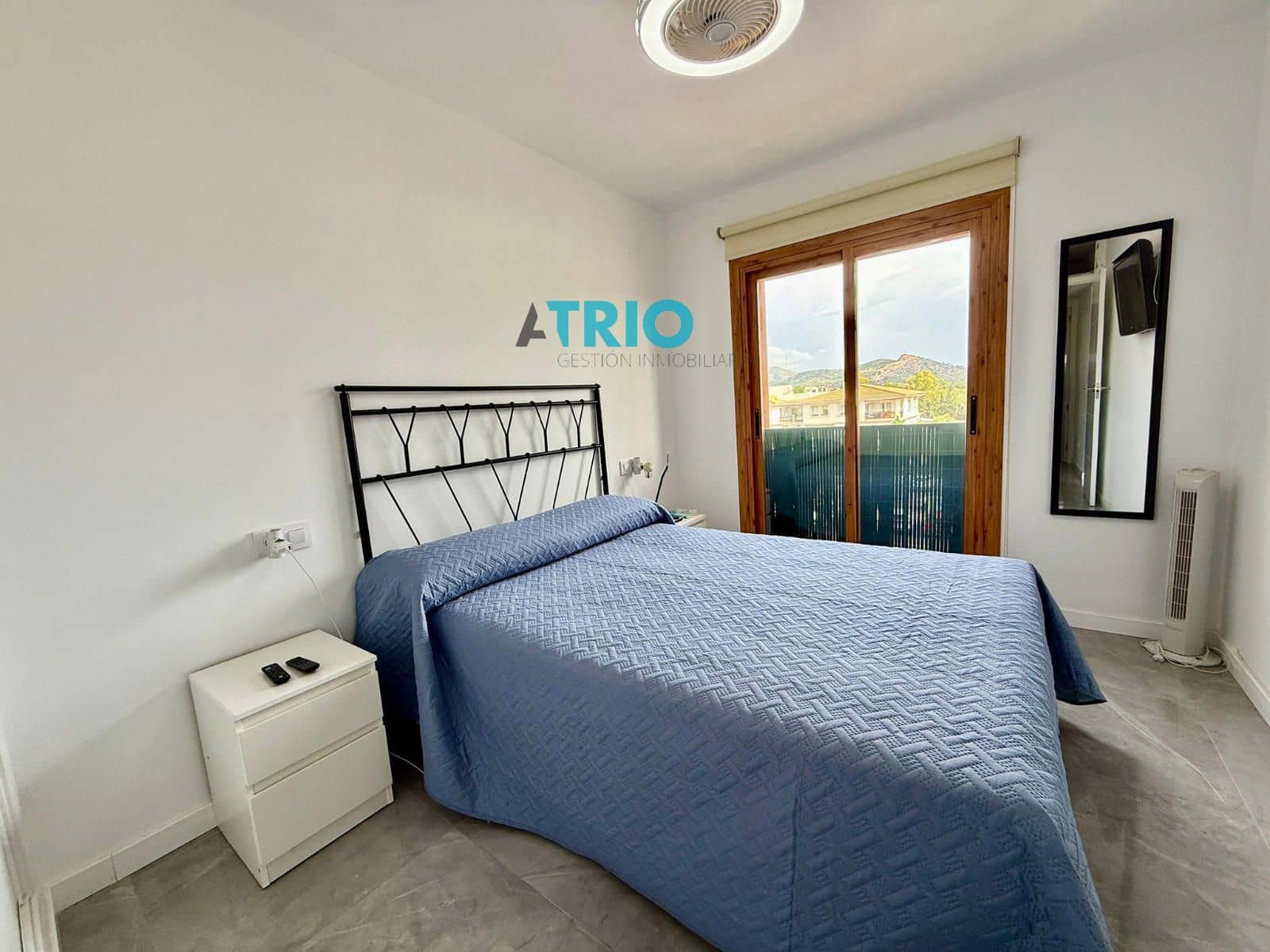 2 soverom Leilighet til leie i Santa Ponsa med svømmebasseng garasje - € 1 500 (Ref: 9516593)