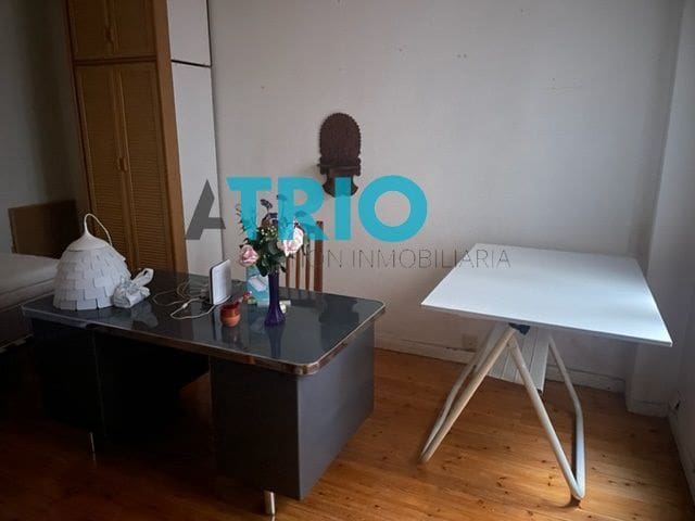 Office for rent in Burgos city - € 990 (Ref: 9534860)