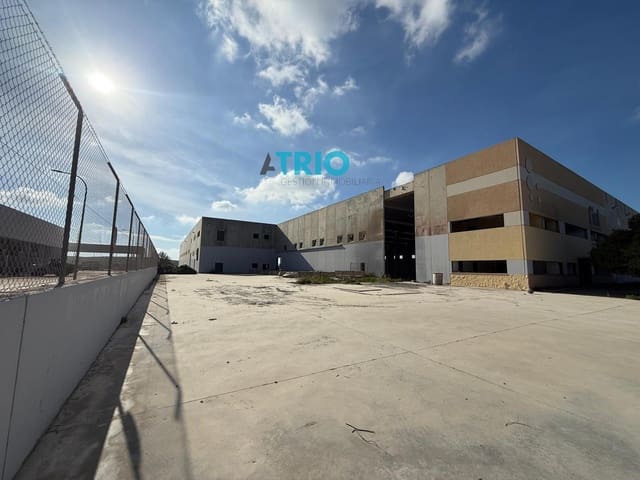 Komercyjne na sprzedaż w Bunyola - 13 800 000 € (Ref: 9548624)