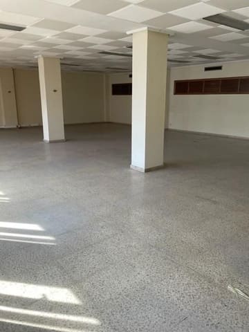 Kontor til leje i Burgos by - € 850 (Ref: 9548626)