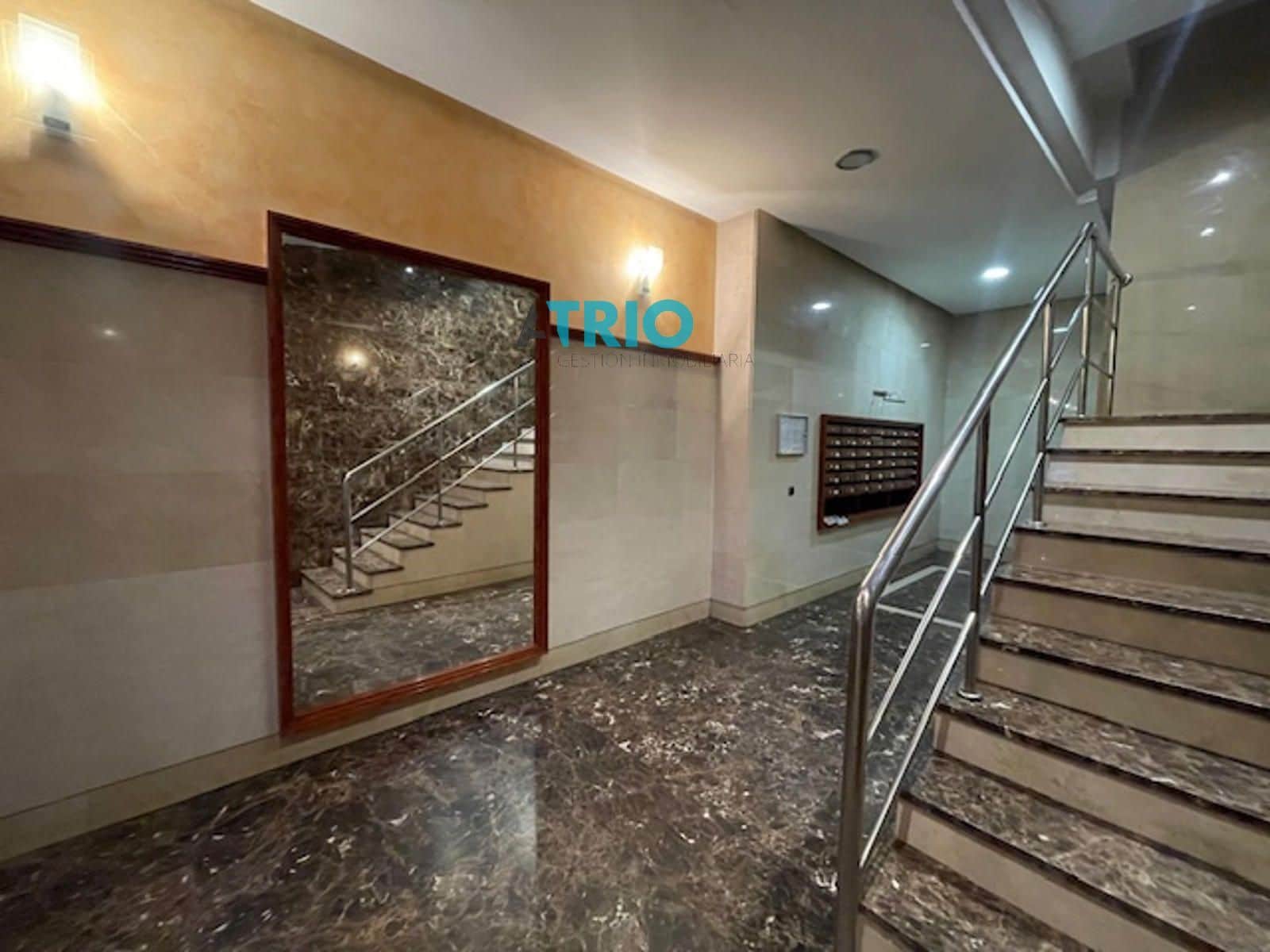 2 bedroom Flat for rent in Burgos city - € 750 (Ref: 9560691)