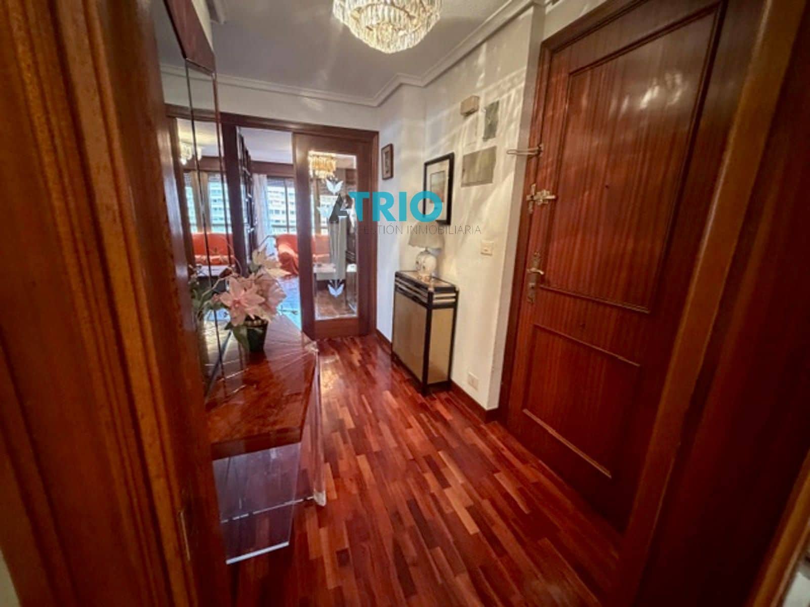 2 slaapkamer Flat te koop in Burgos stad - € 288.000 (Ref: 9569310)