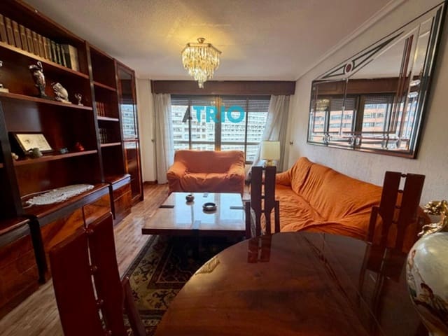 Piso de 2 habitaciones en Burgos ciudad en venta - 288.000 € (Ref: 9569310)