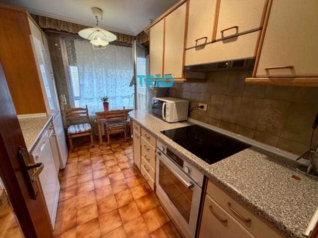Piso de 2 habitaciones en Burgos ciudad en venta - 288.000 € (Ref: 9569310)