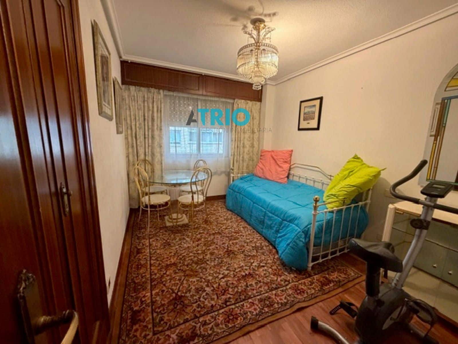 2 slaapkamer Flat te koop in Burgos stad - € 288.000 (Ref: 9569310)