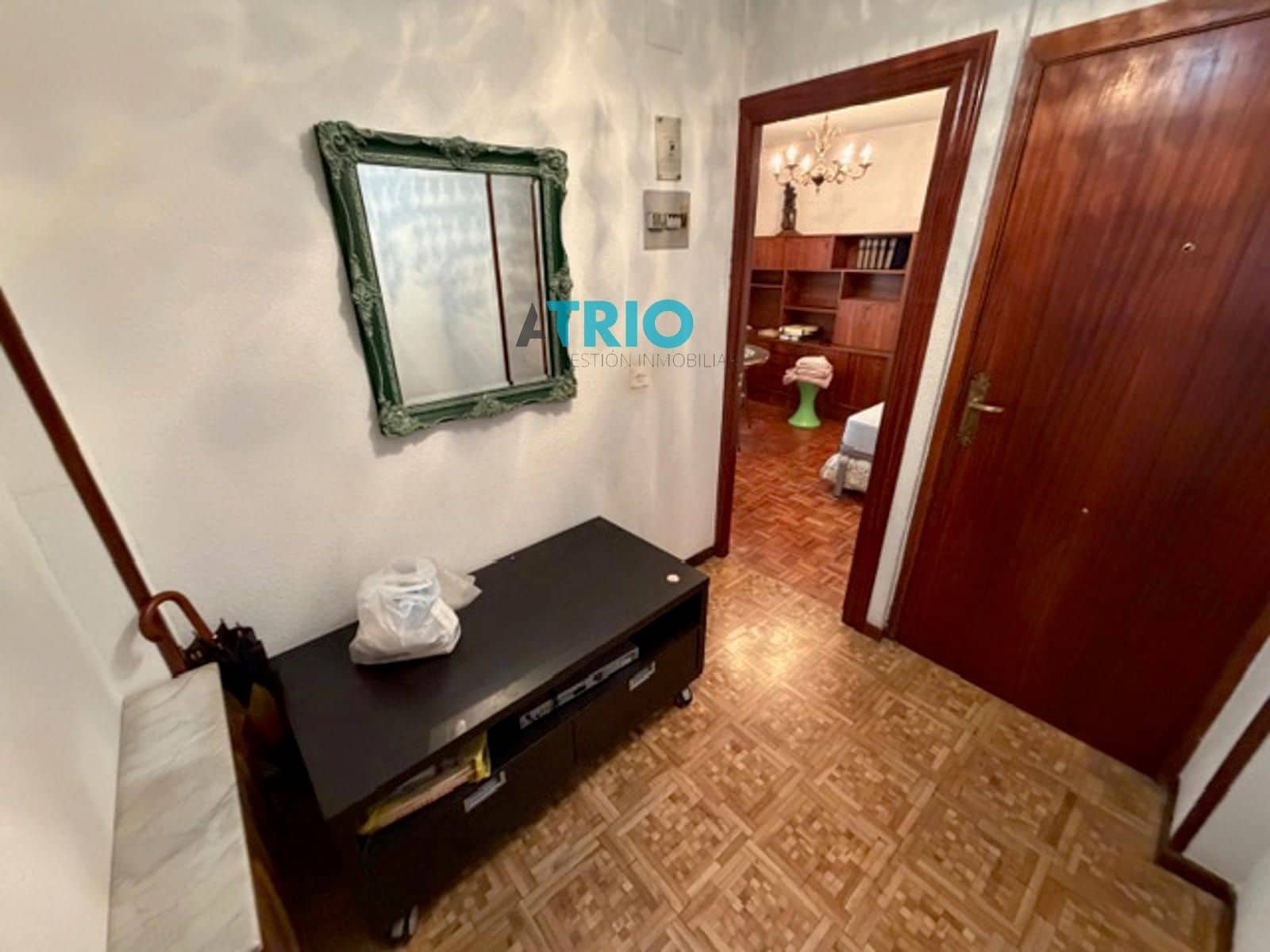 Piso de 4 habitaciones en Burgos ciudad en venta con garaje - 250.000 € (Ref: 9570252)