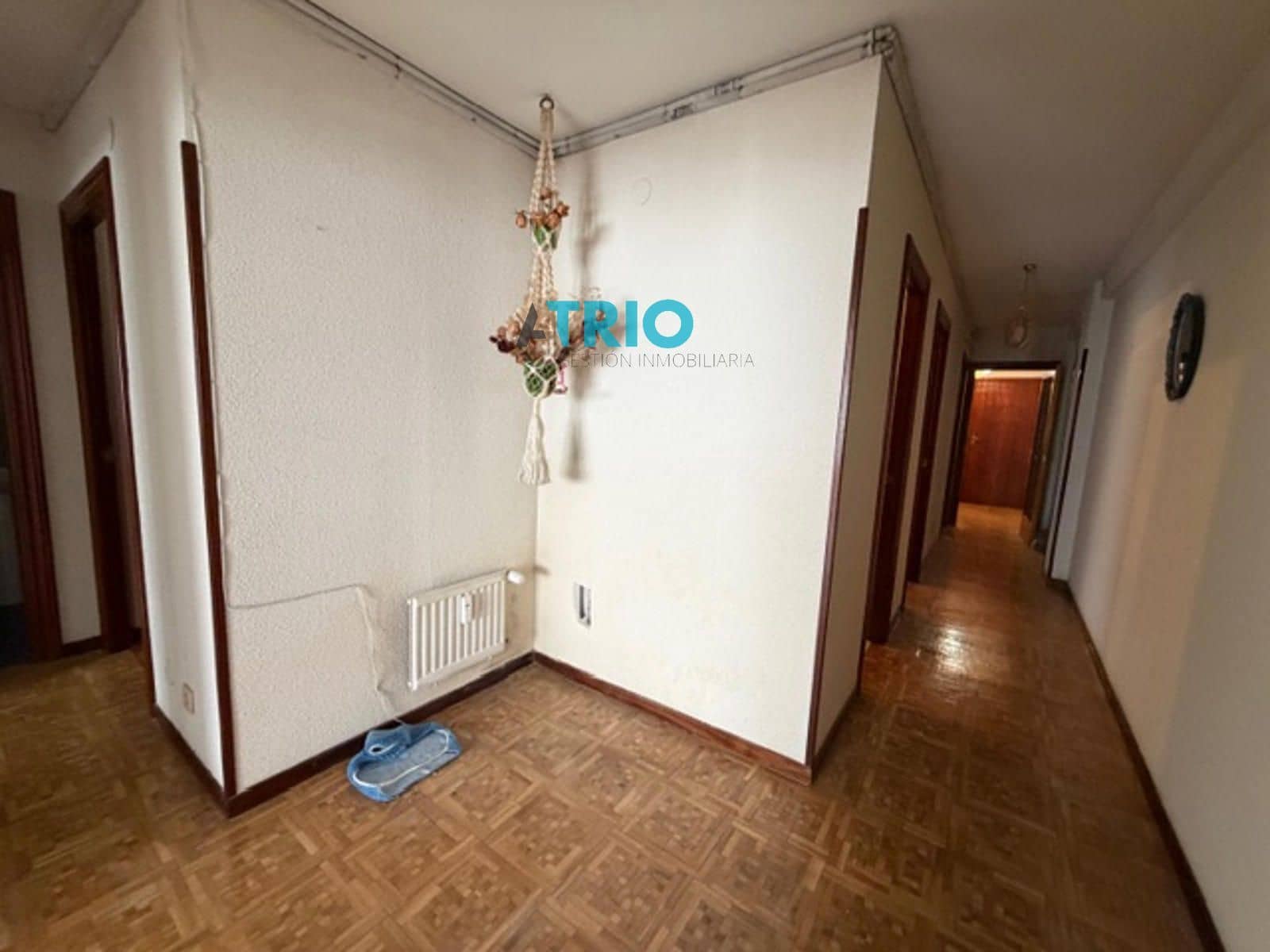 Piso de 4 habitaciones en Burgos ciudad en venta con garaje - 250.000 € (Ref: 9570252)