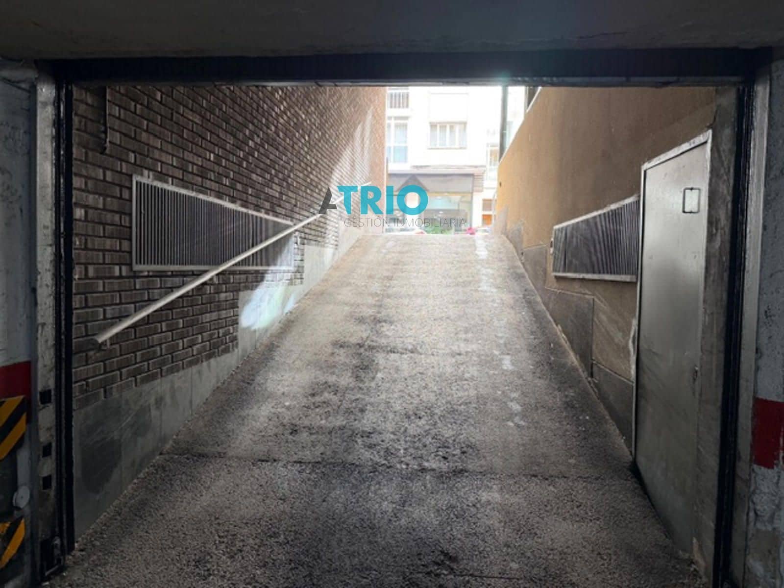 Piso de 4 habitaciones en Burgos ciudad en venta con garaje - 250.000 € (Ref: 9570252)